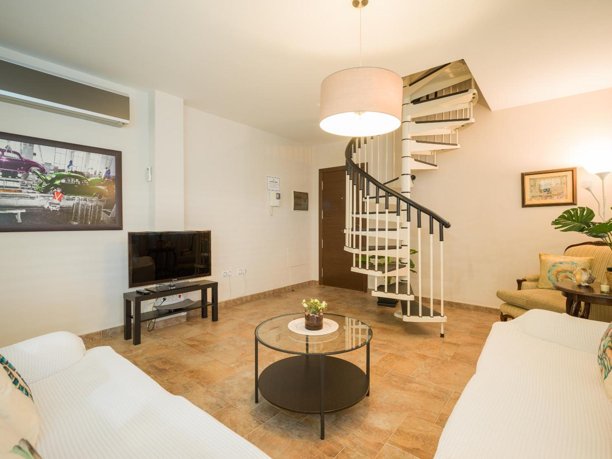 City Family Avatar Duplex Near The Beach Лас-Пальмас-де-Гран-Канария Экстерьер фото